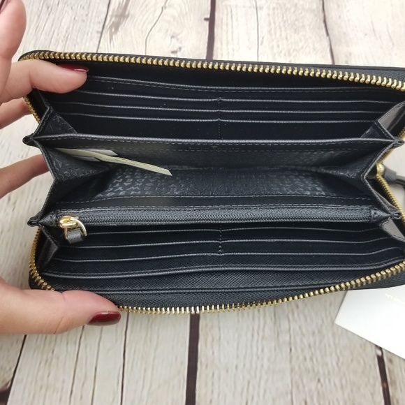 Kate Spade Neda Wilson Road black wallet - Picture 4 of 7